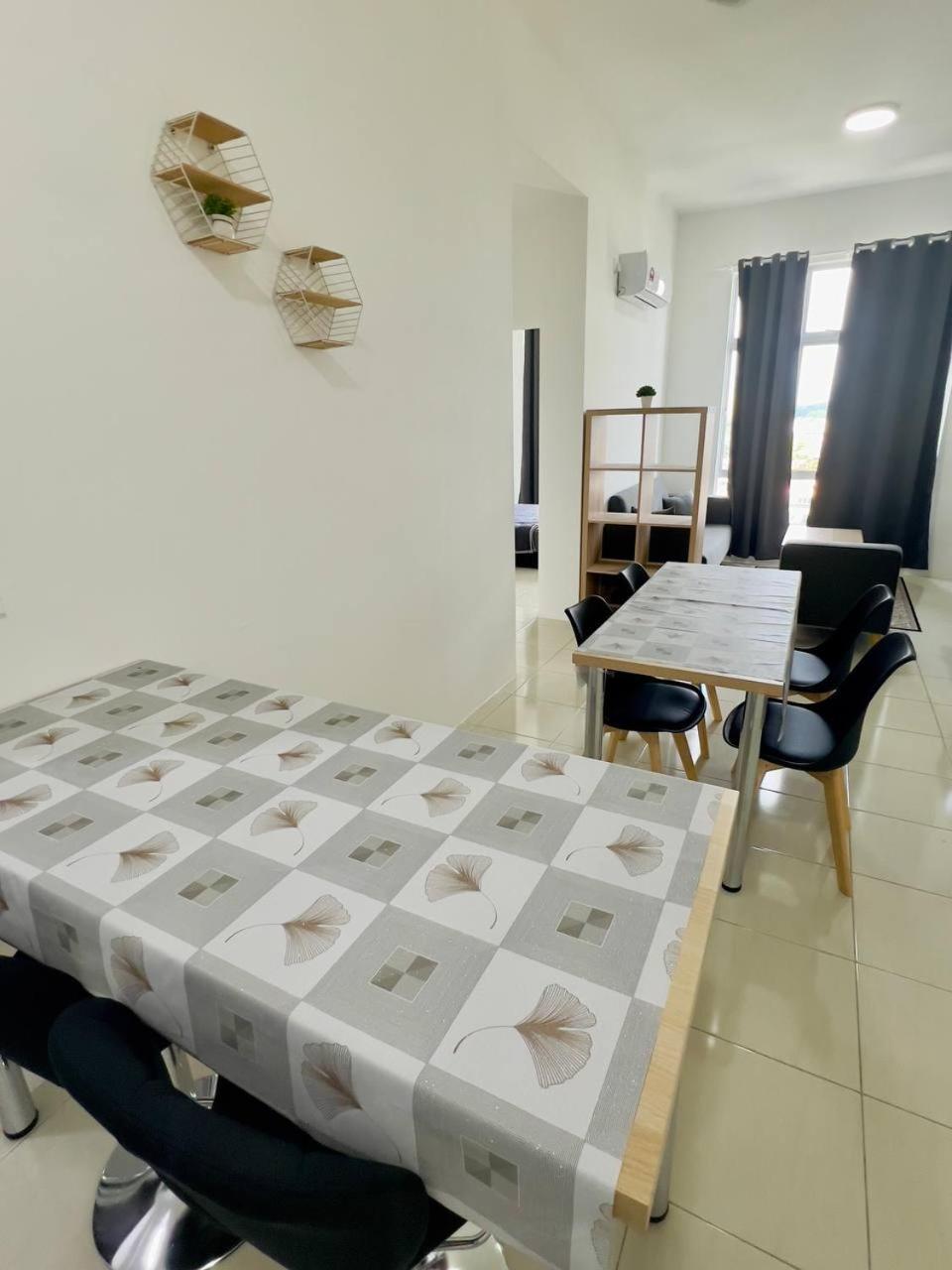 Anderson By Apartment